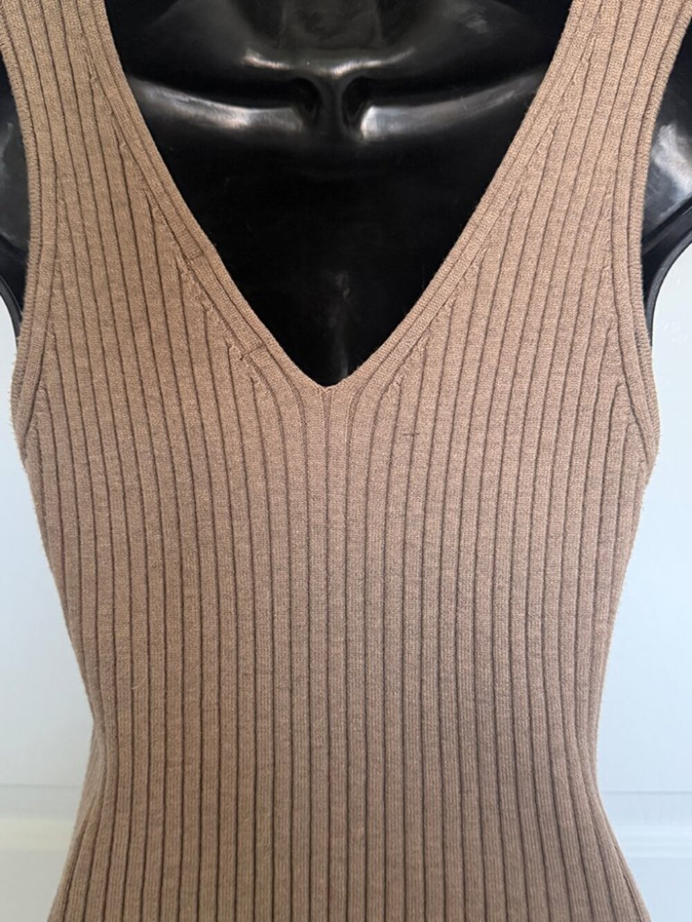 Quince Eco-Knit Cropped Sweater Tank Top - Warm Taupe / Large - Picture 6 of 7